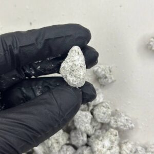 white snow cap weed